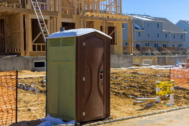 Best Portable restroom trailer rental  in Washgton, IN