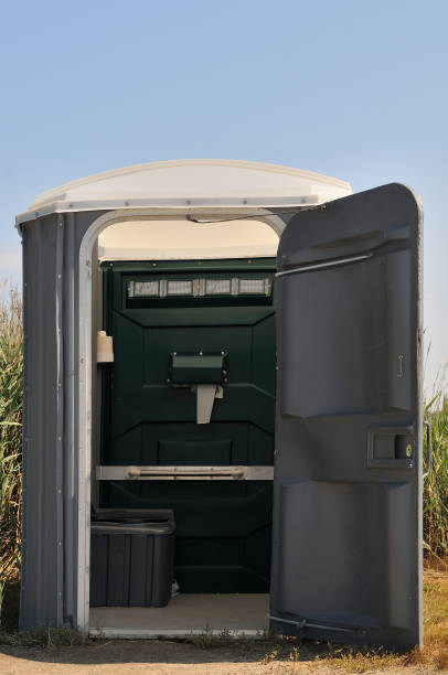Best Luxury portable toilet rental  in Washgton, IN